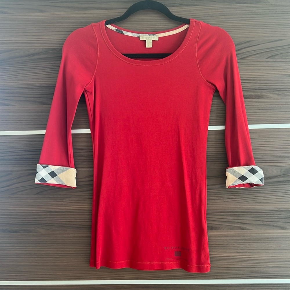 Women’s 3/4 sleeve Burberry shirt